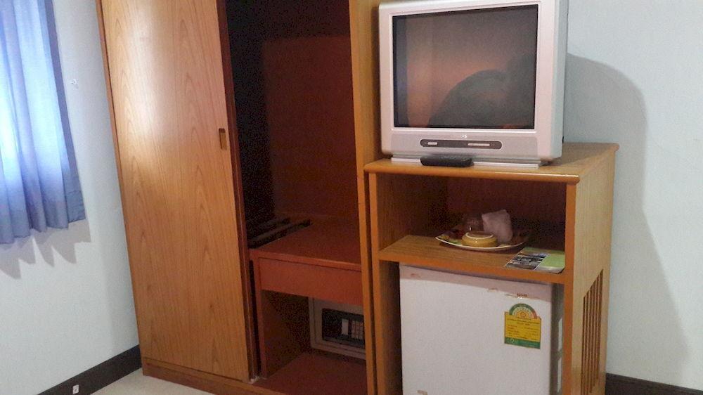 Silla Patong Hostel Экстерьер фото