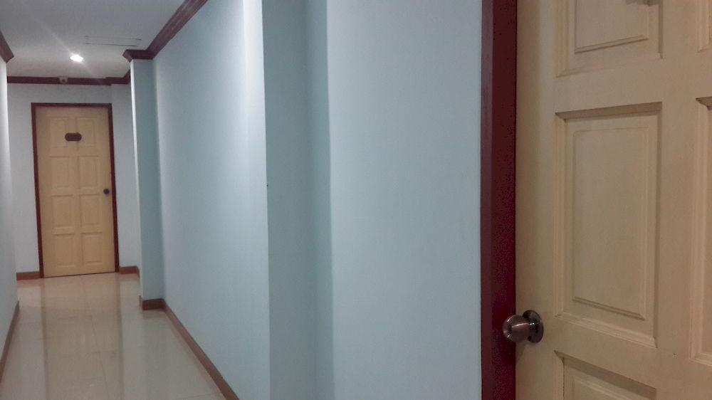 Silla Patong Hostel Экстерьер фото